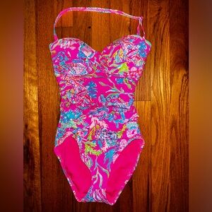 Lily Pulitzer women’s one piece swim suit. Size small